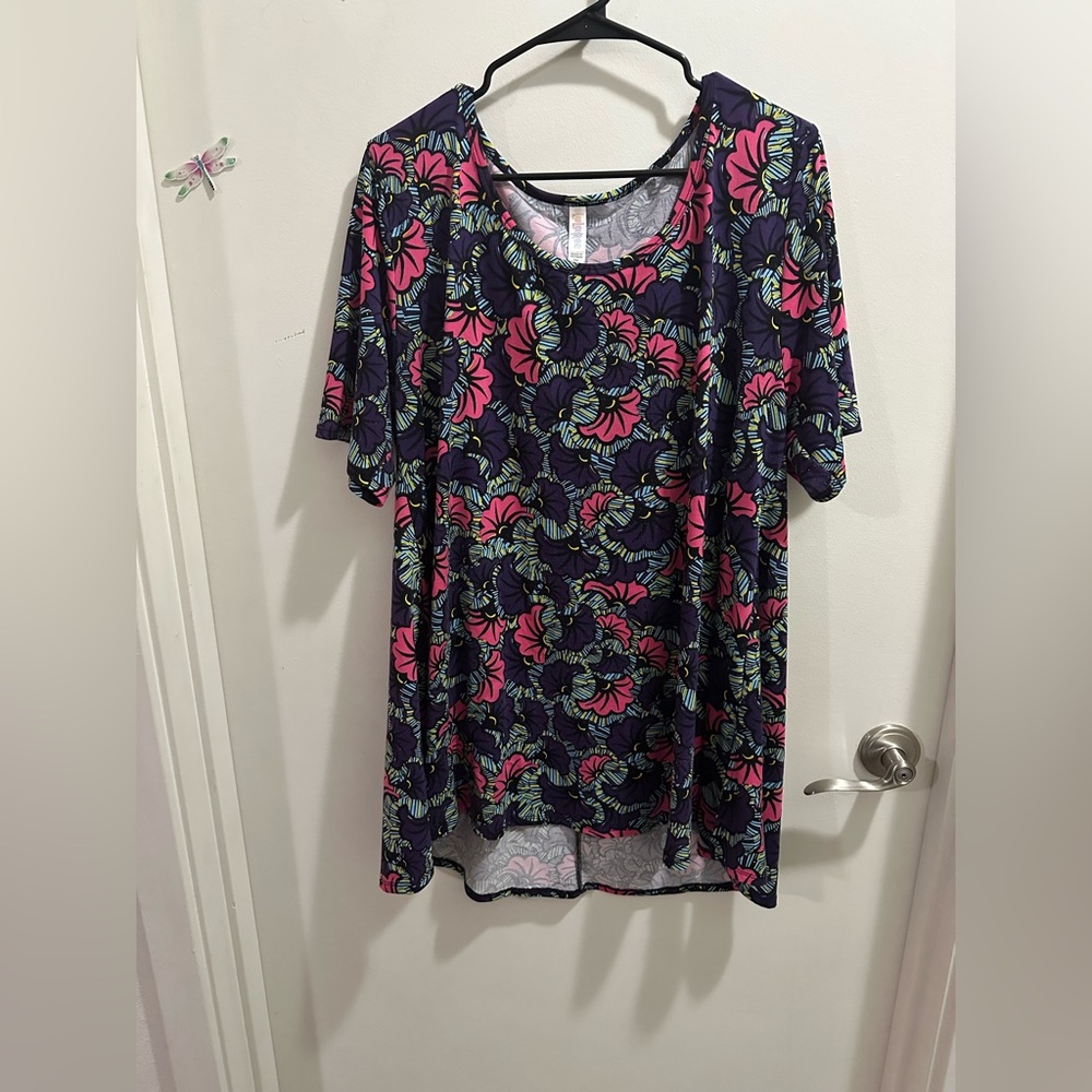 Multiple Lularoe plus size 2xl tops